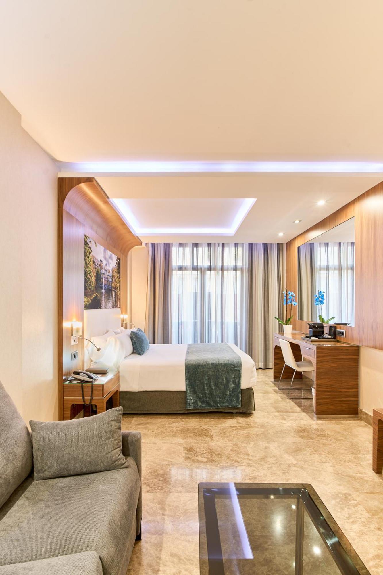 Vp Jardin De Recoletos Hotel Madrid Eksteriør billede