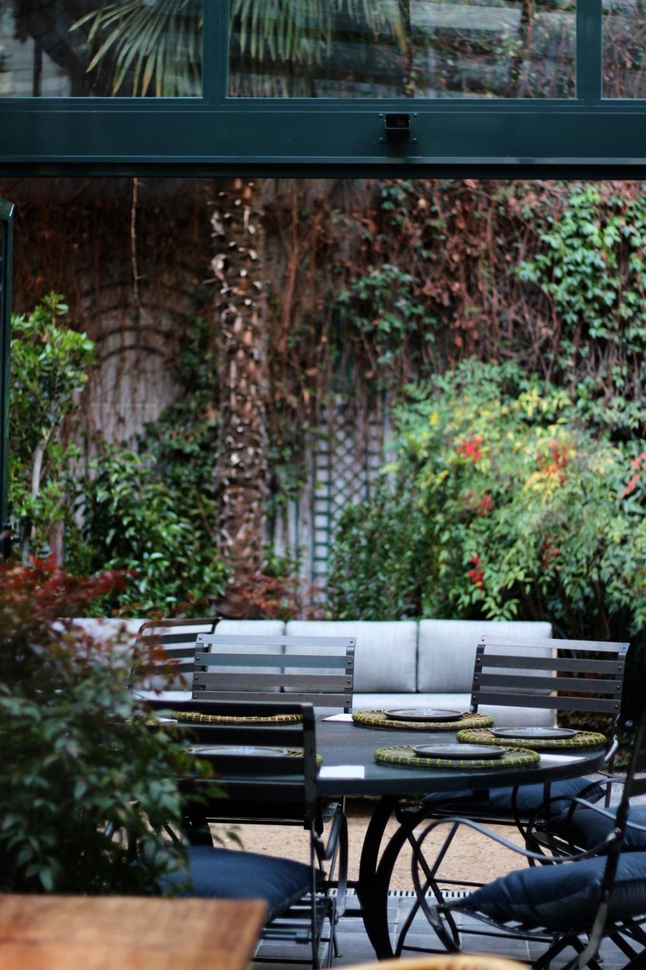 Vp Jardin De Recoletos Hotel Madrid Eksteriør billede